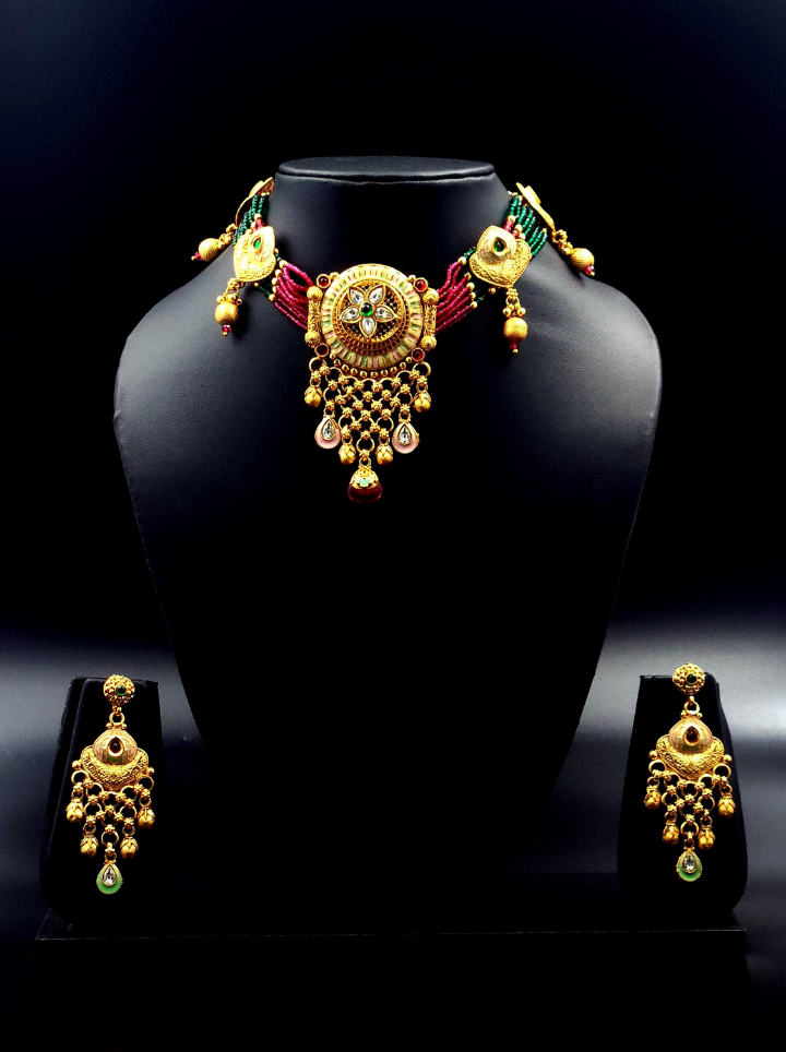 Rani Haar Rajwadi Choker Set