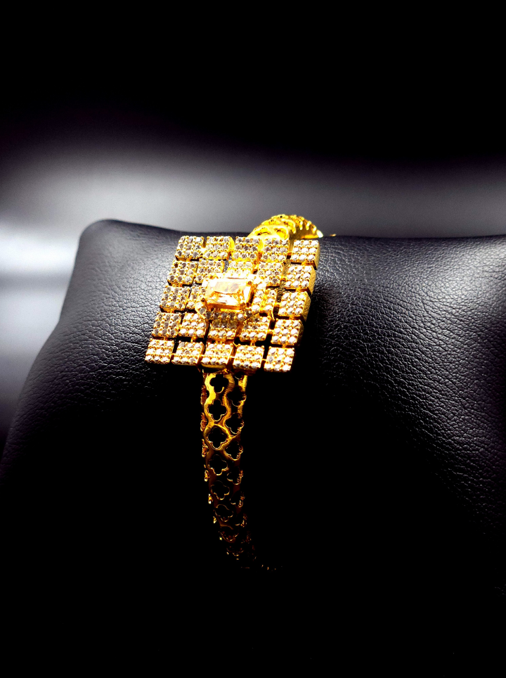 Maharani Gold Bracelet