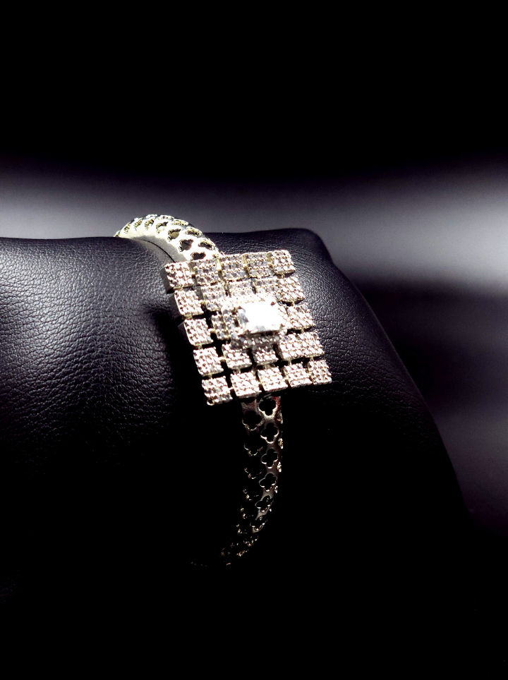 Maharani Gold Bracelet