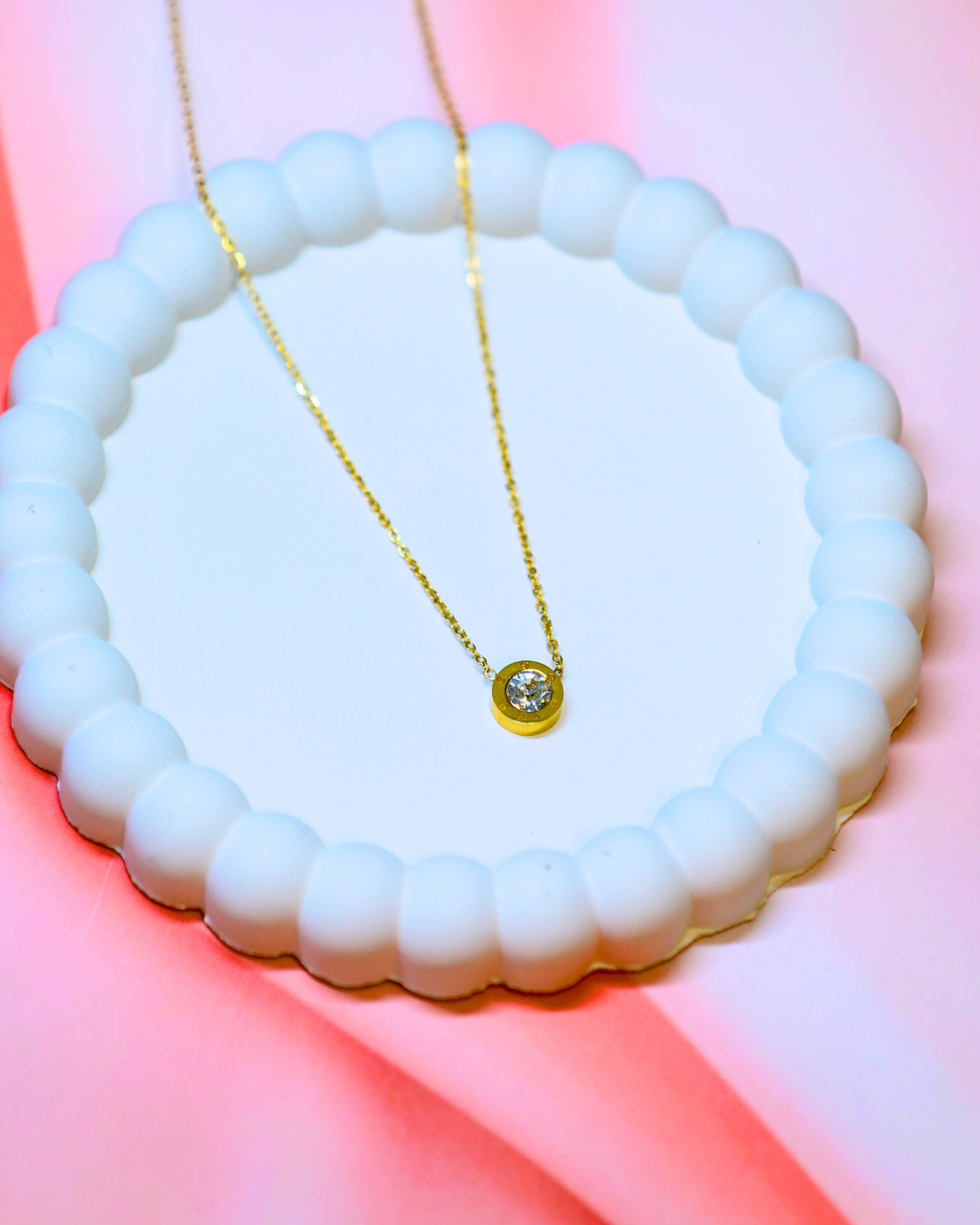 Classy Curve Light Chain