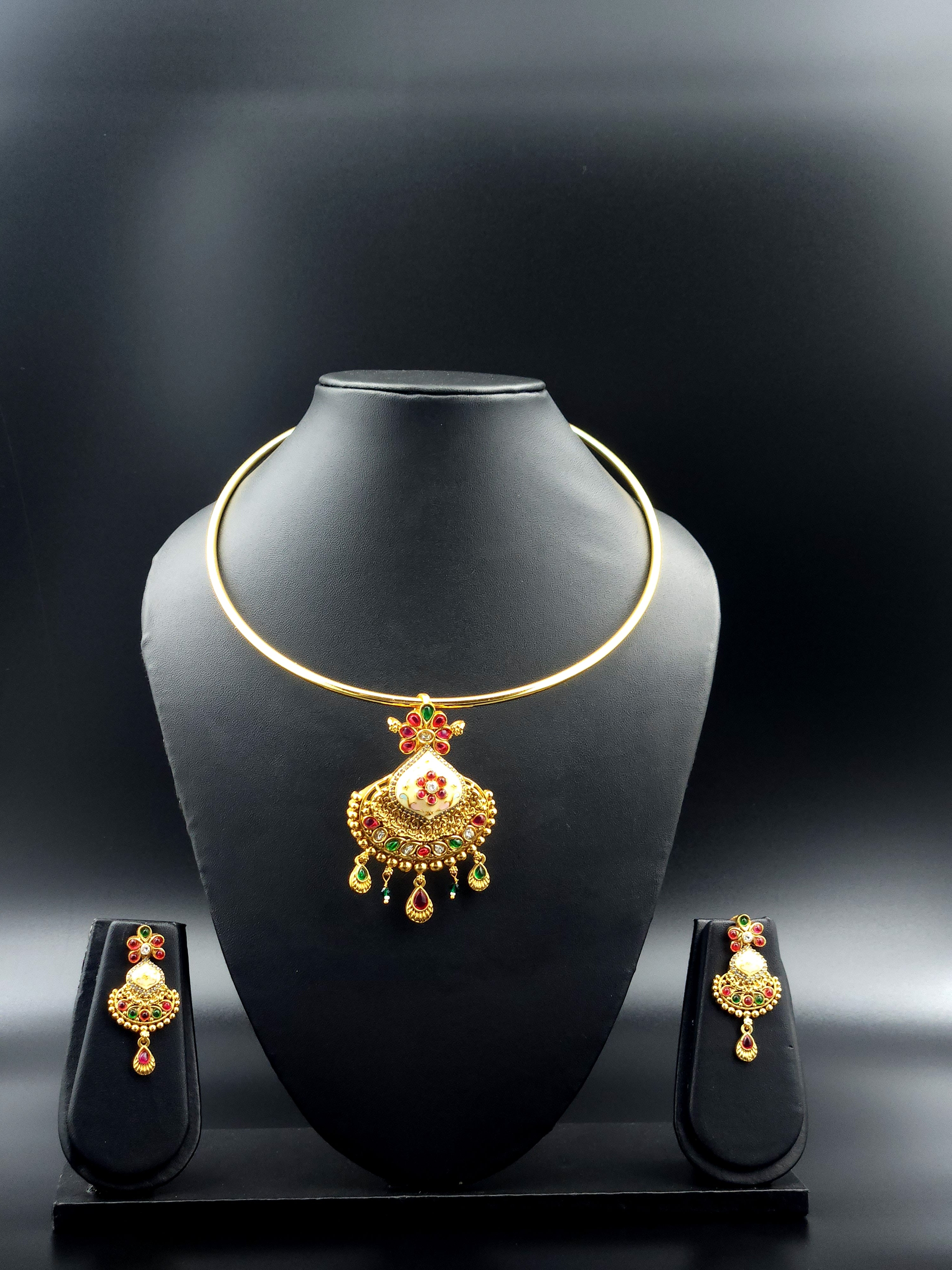 Hasli with Rajwadi Pendant