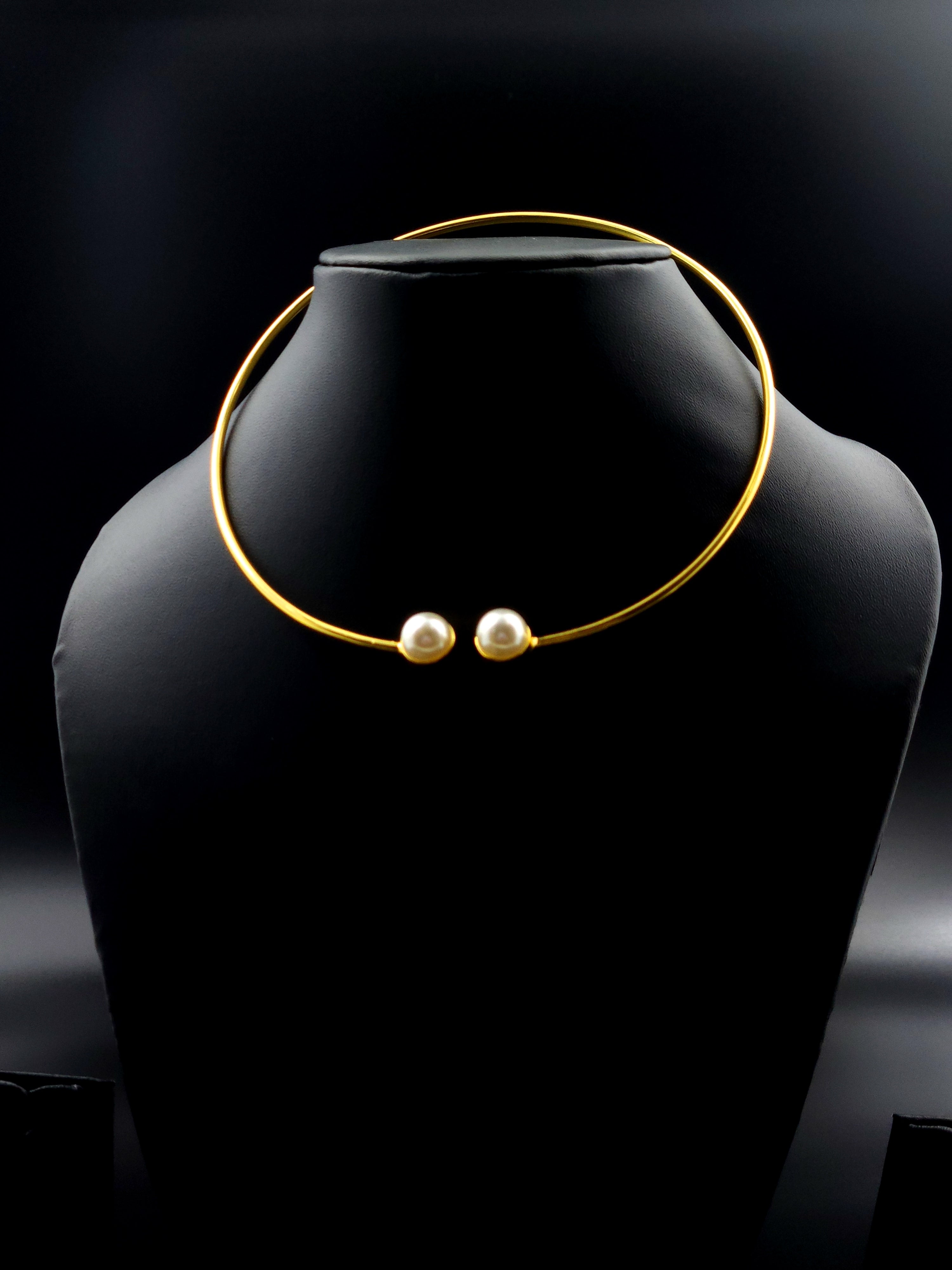 Partywear Pearl Neck Cuff