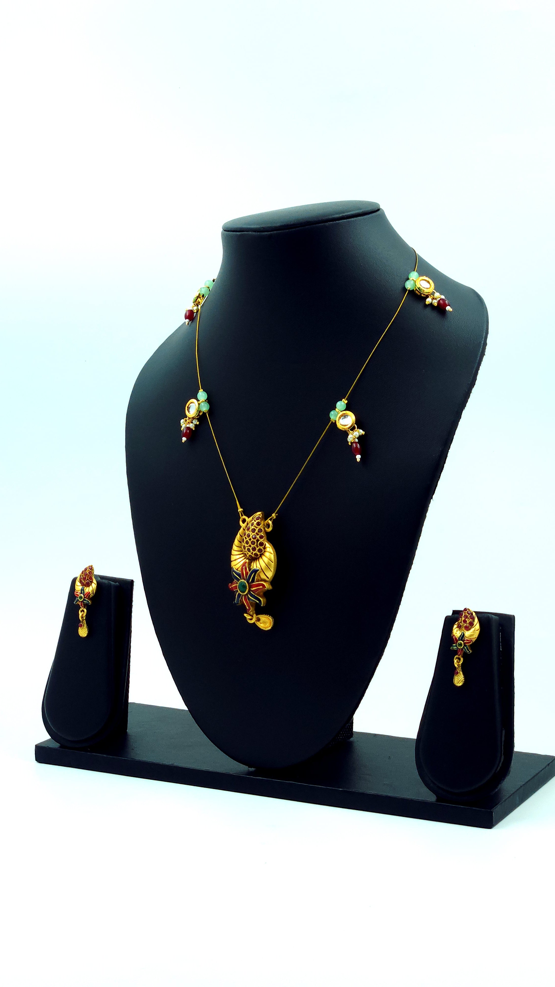 Invisible Pendent Necklace
