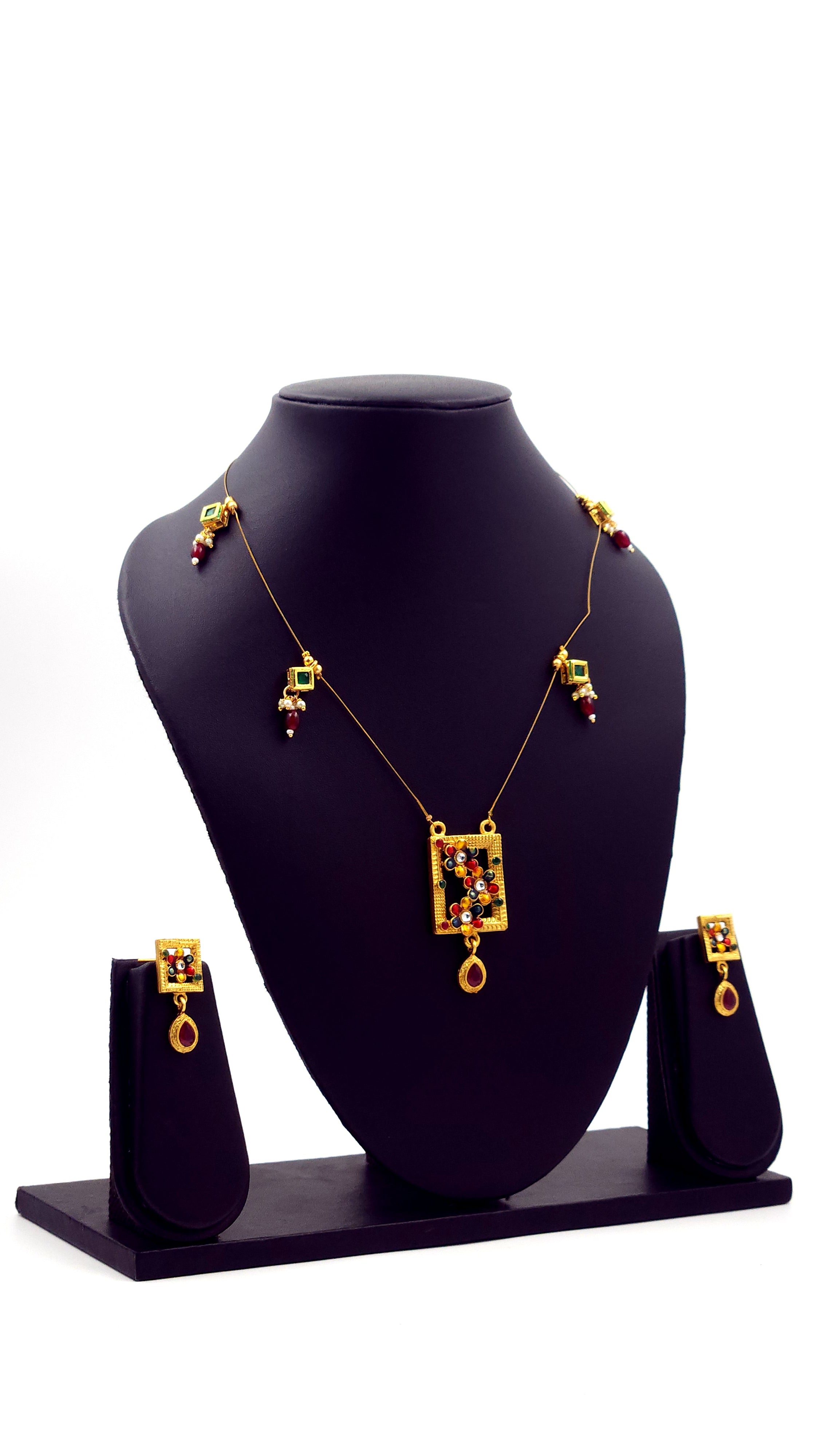 Invisible Chain Pendent Necklace