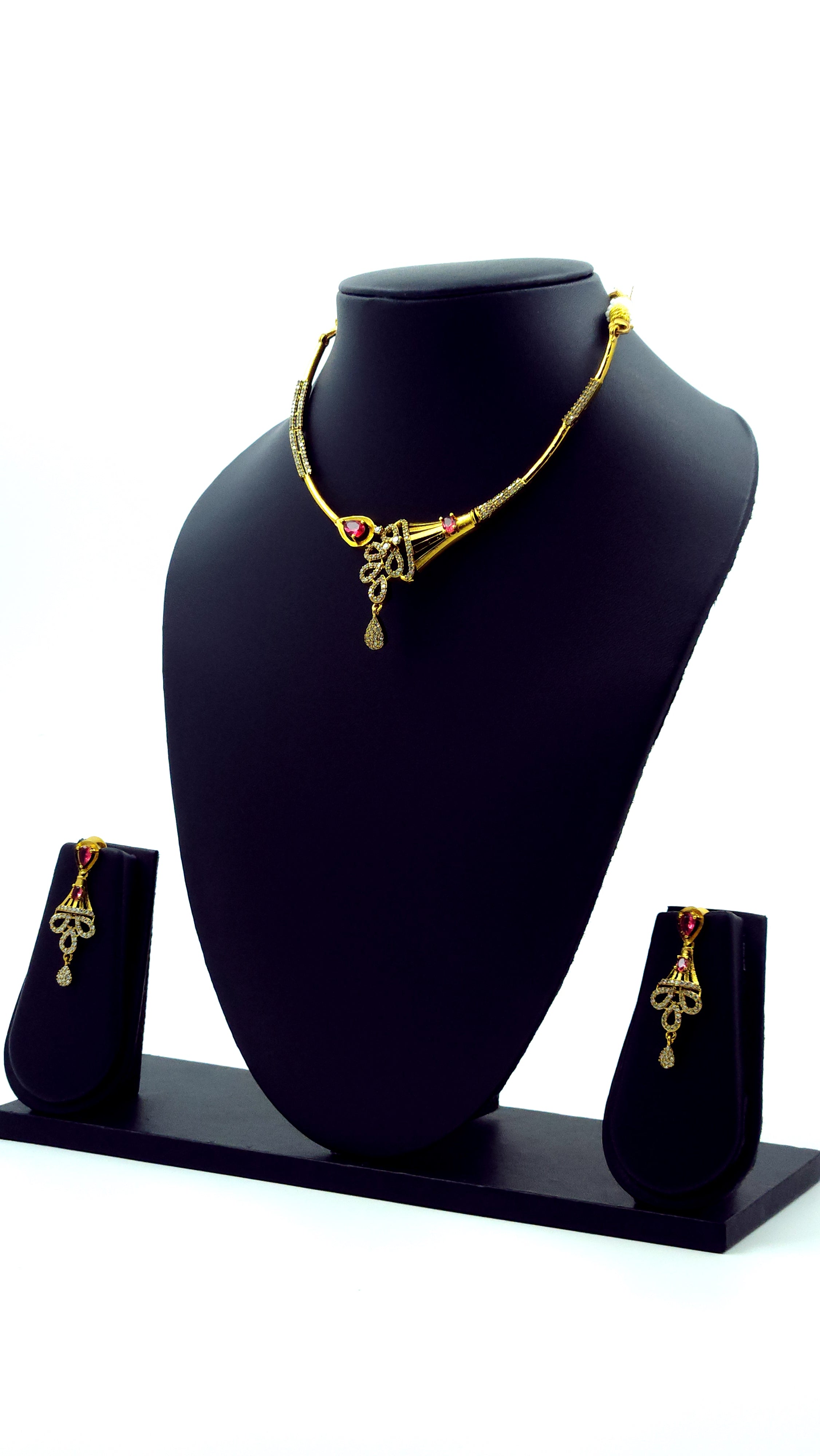 Trendy Hasli Necklace