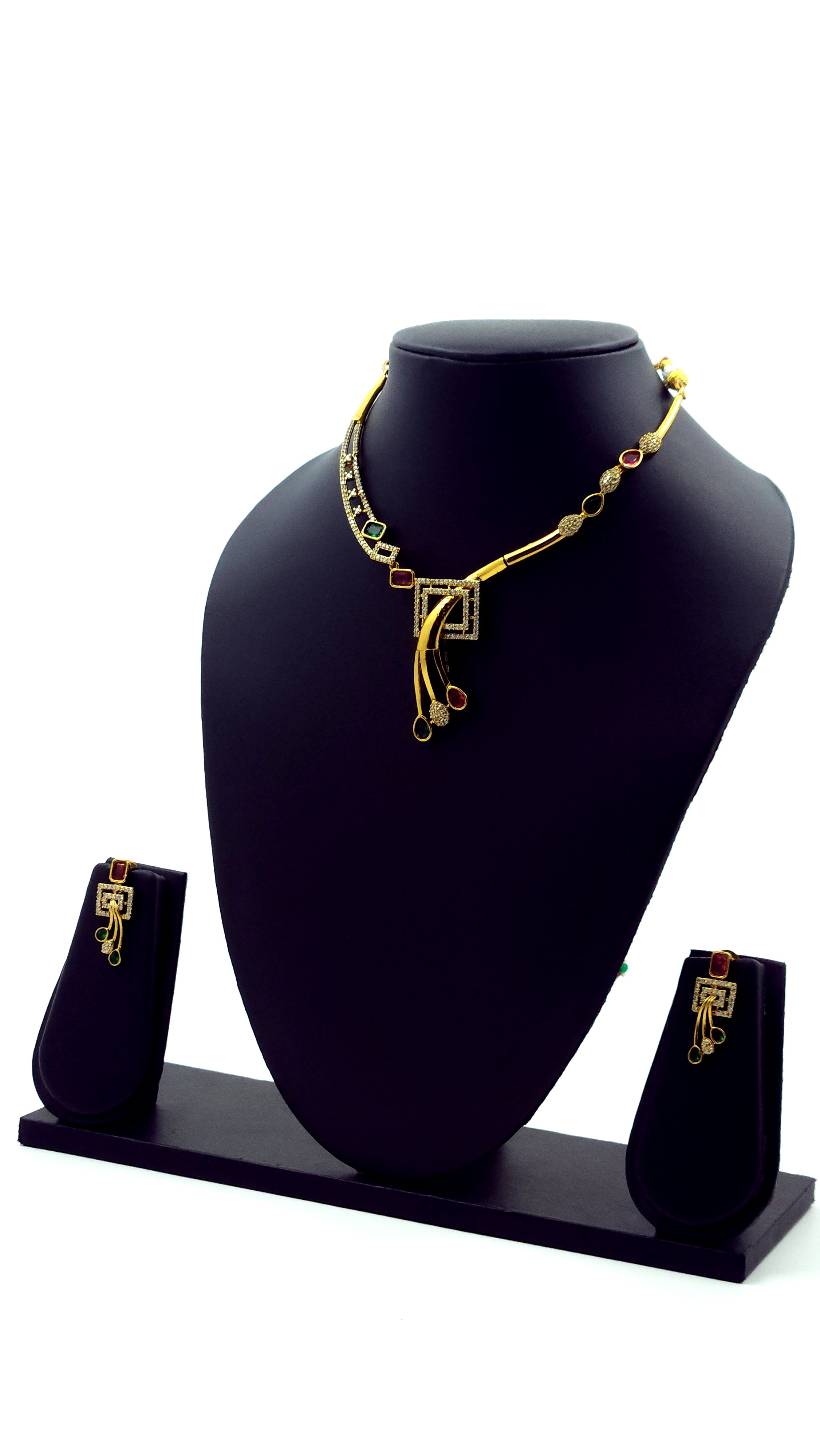 Beautiful Hasli Necklace