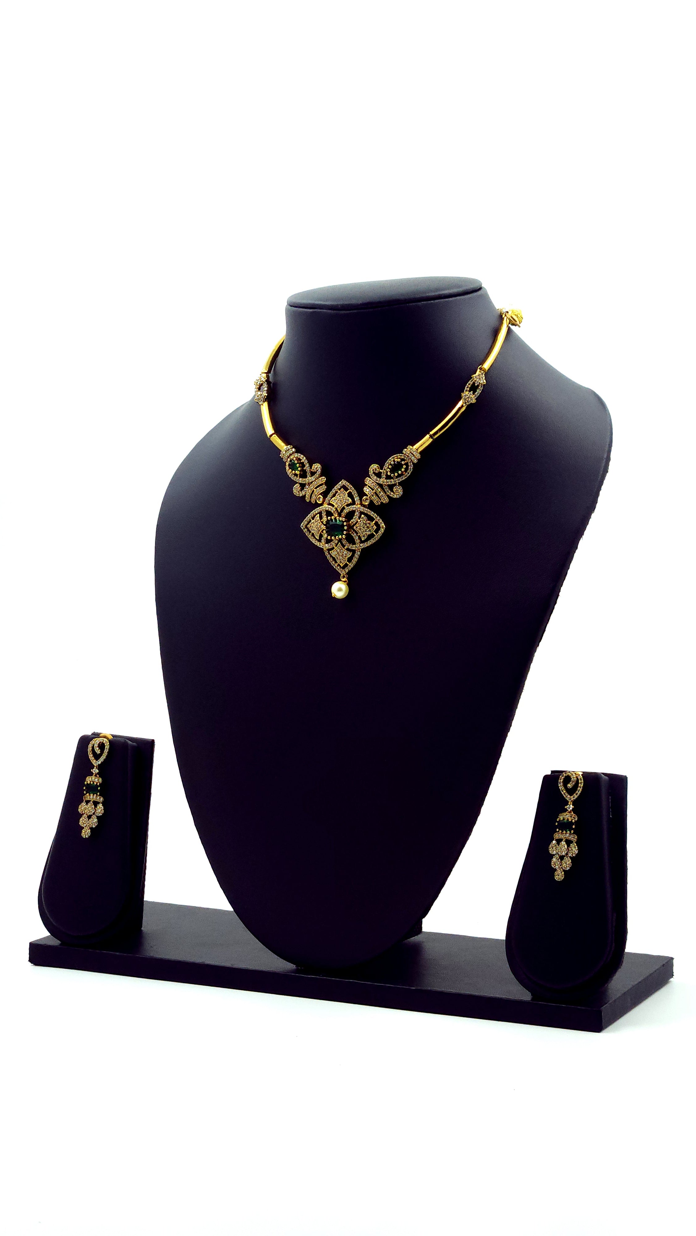 AD Floral Hasli Necklace