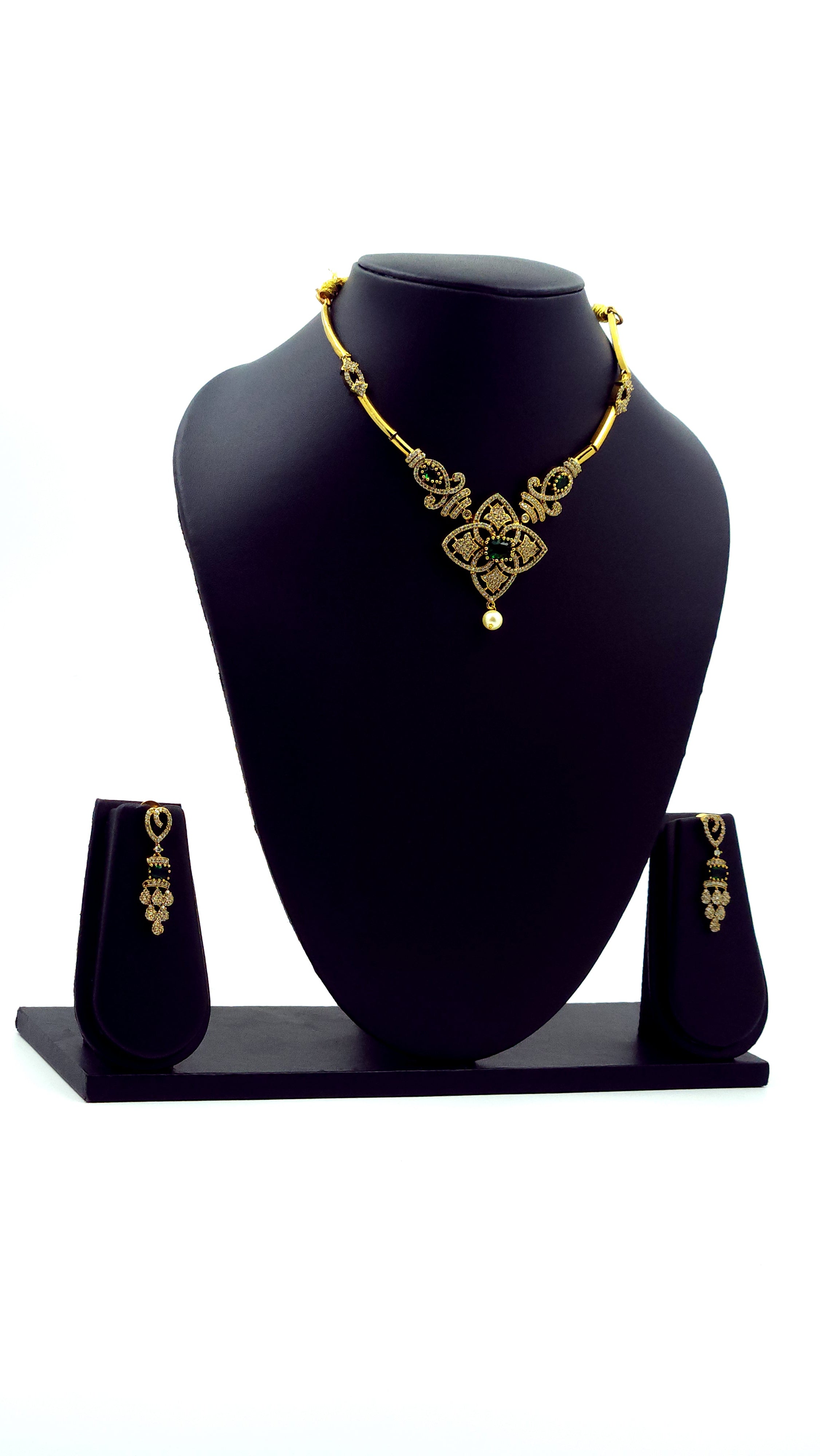 AD Floral Hasli Necklace