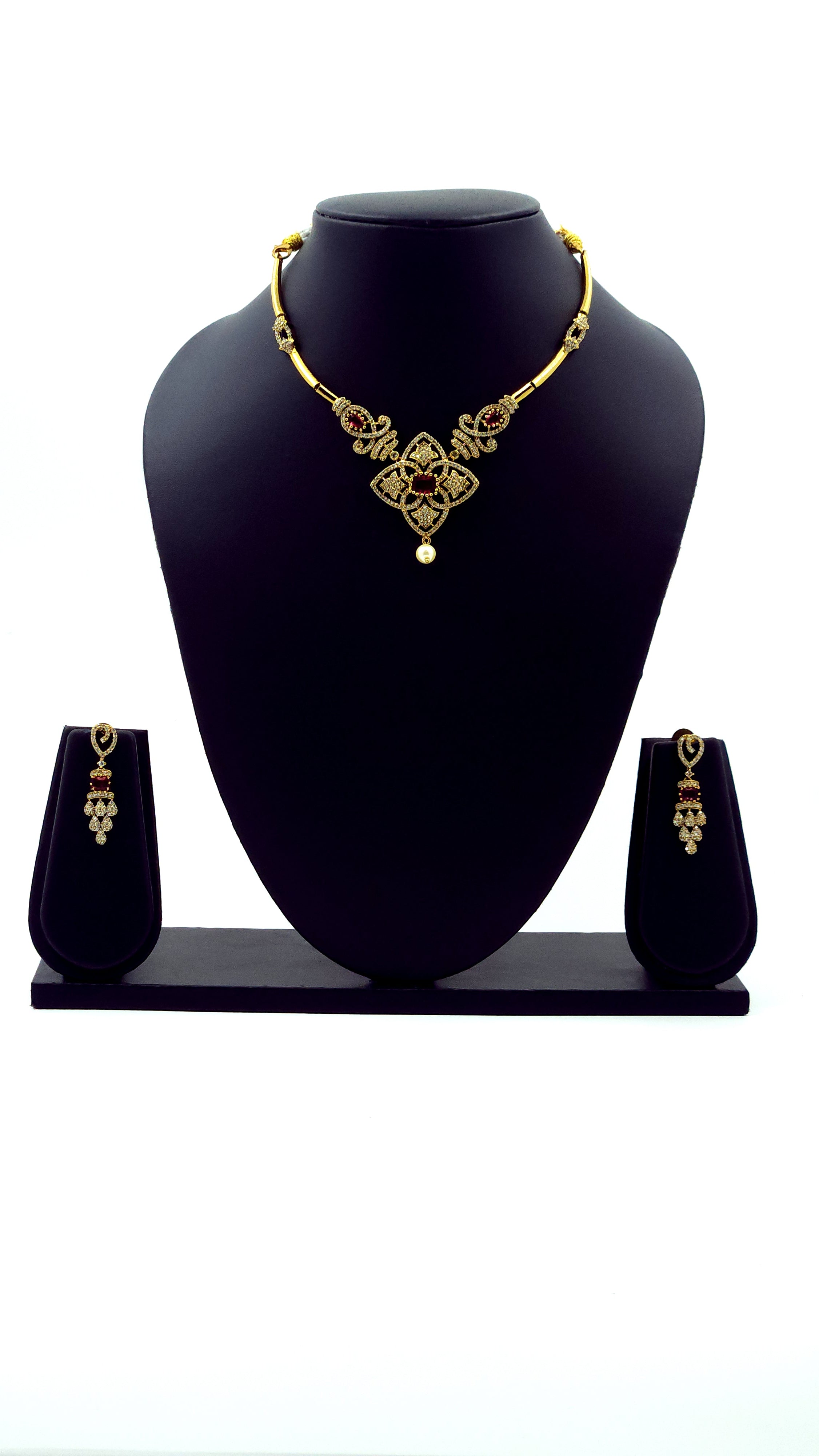 AD Floral Hasli Necklace