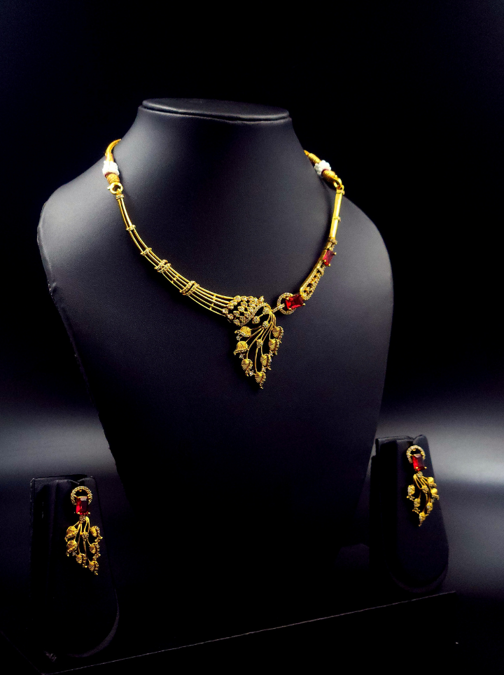 Golden Hasli Necklace