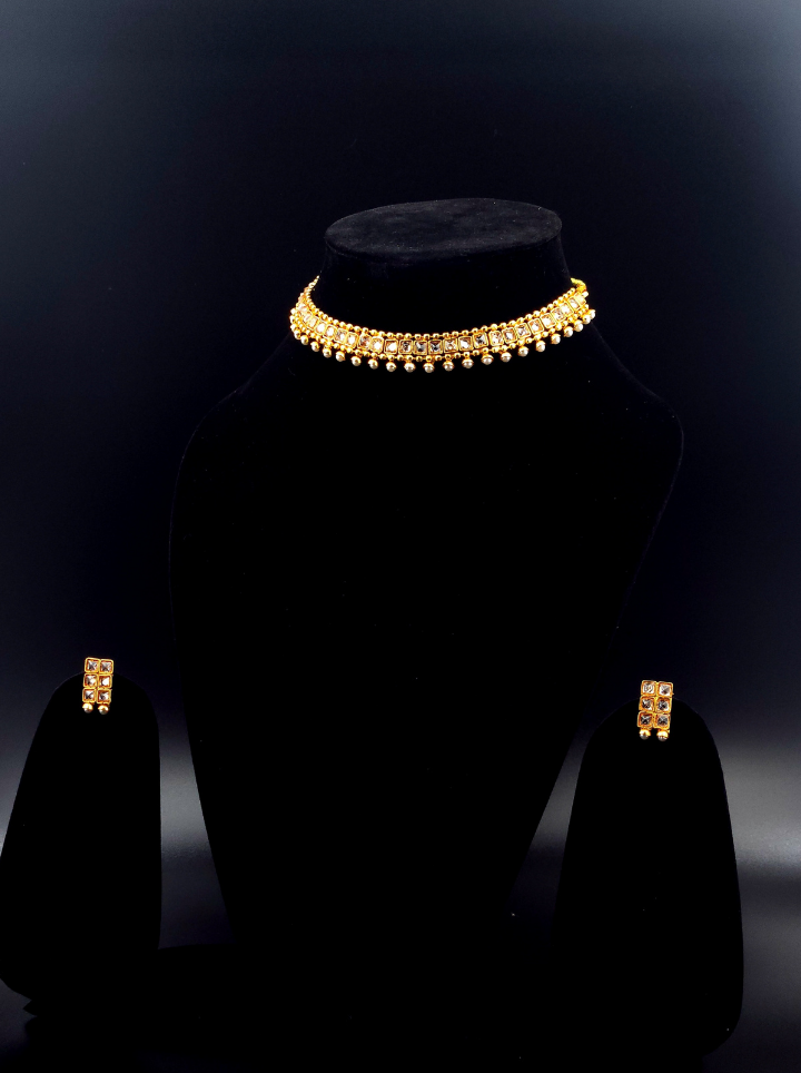 Golden Chanchal Set