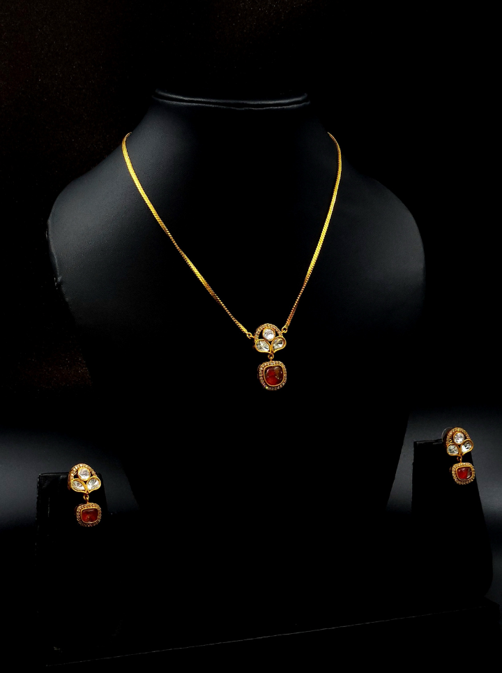 Beautiful Chain Pendent