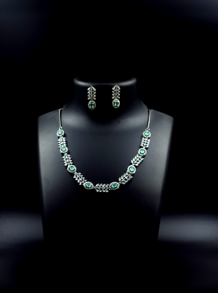 emerald Necklaceset with earring