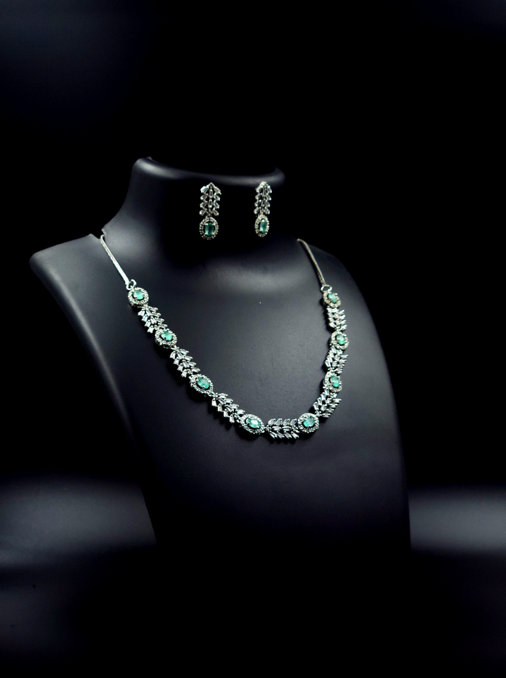 emerald Necklaceset with earring