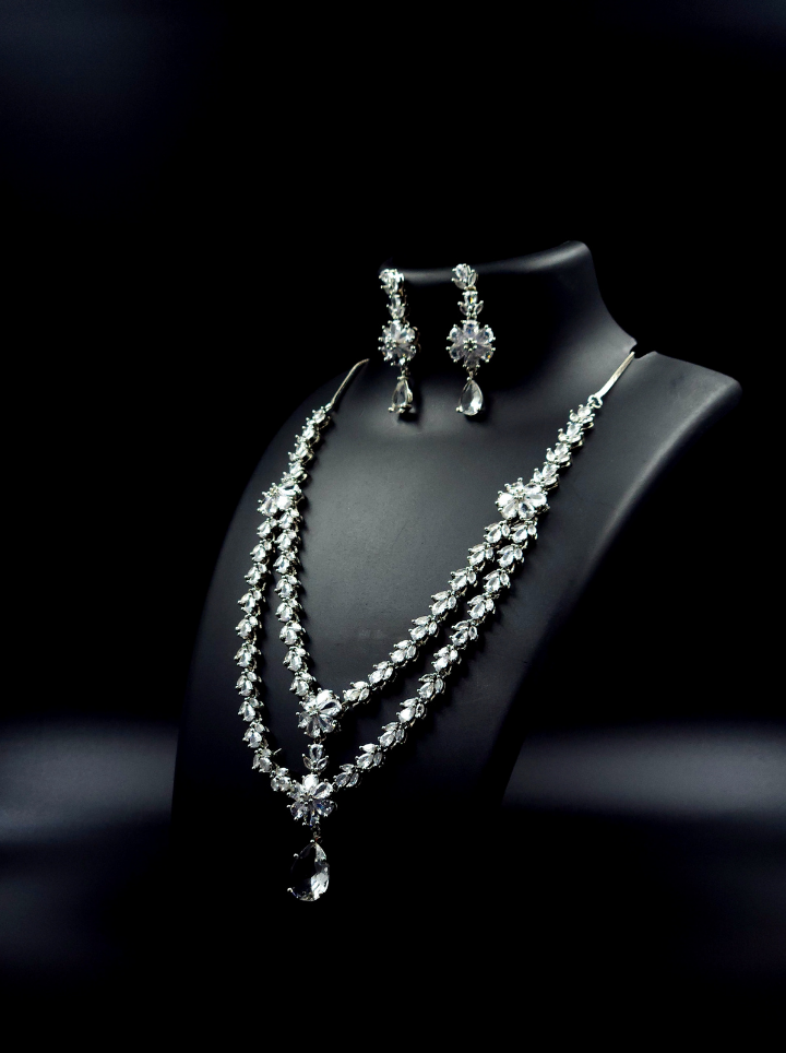 two layerd Necklace set