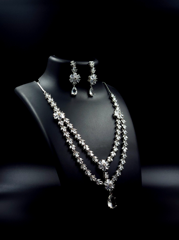 two layerd Necklace set