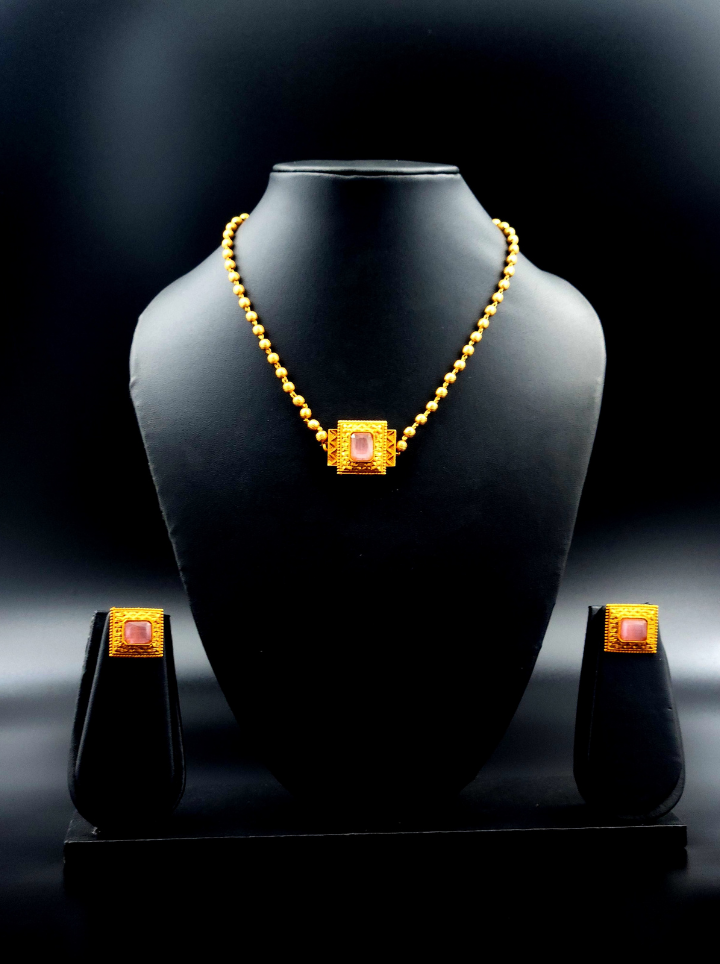 Golden Mini Chokar Set