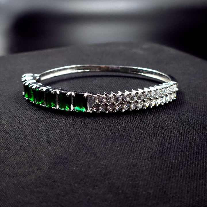 Emerald Majesty Bracelet