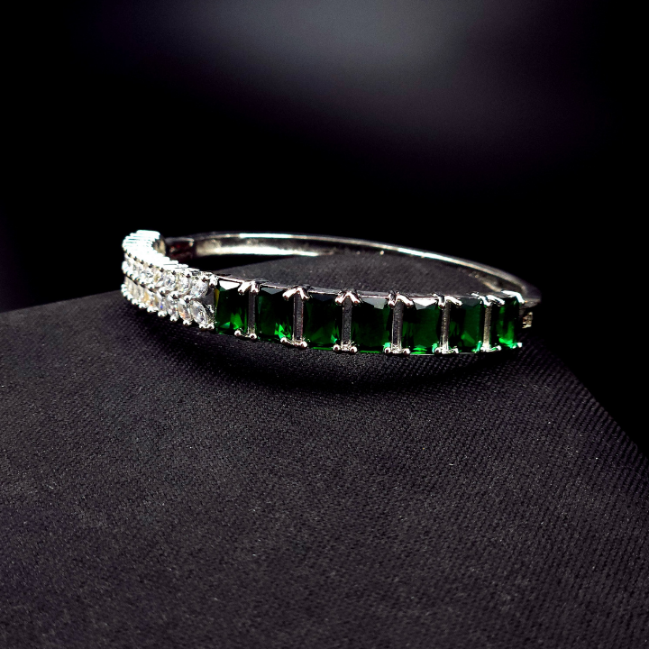 Emerald Majesty Bracelet