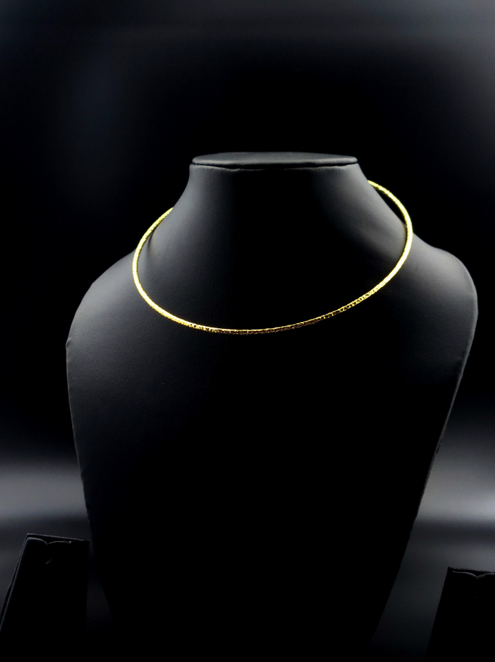 Golden Arc Neck Cuff