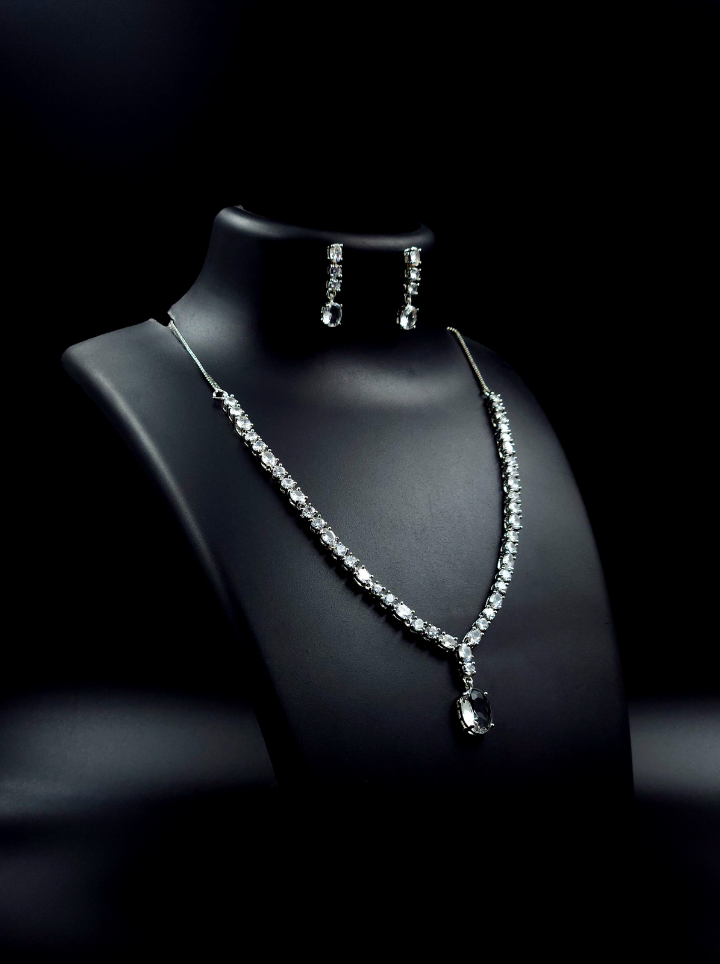 Diamond stone Necklace