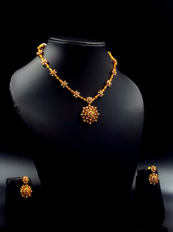 Diamand Replica Necklace