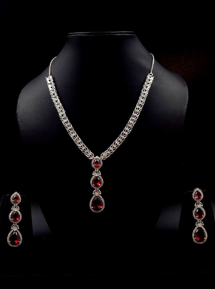 Trendy Ruby Diamond Nacklace Set