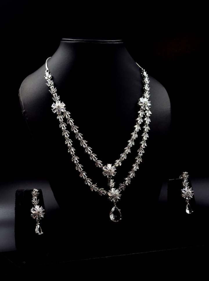 Party Ware Diamond Necklace Set