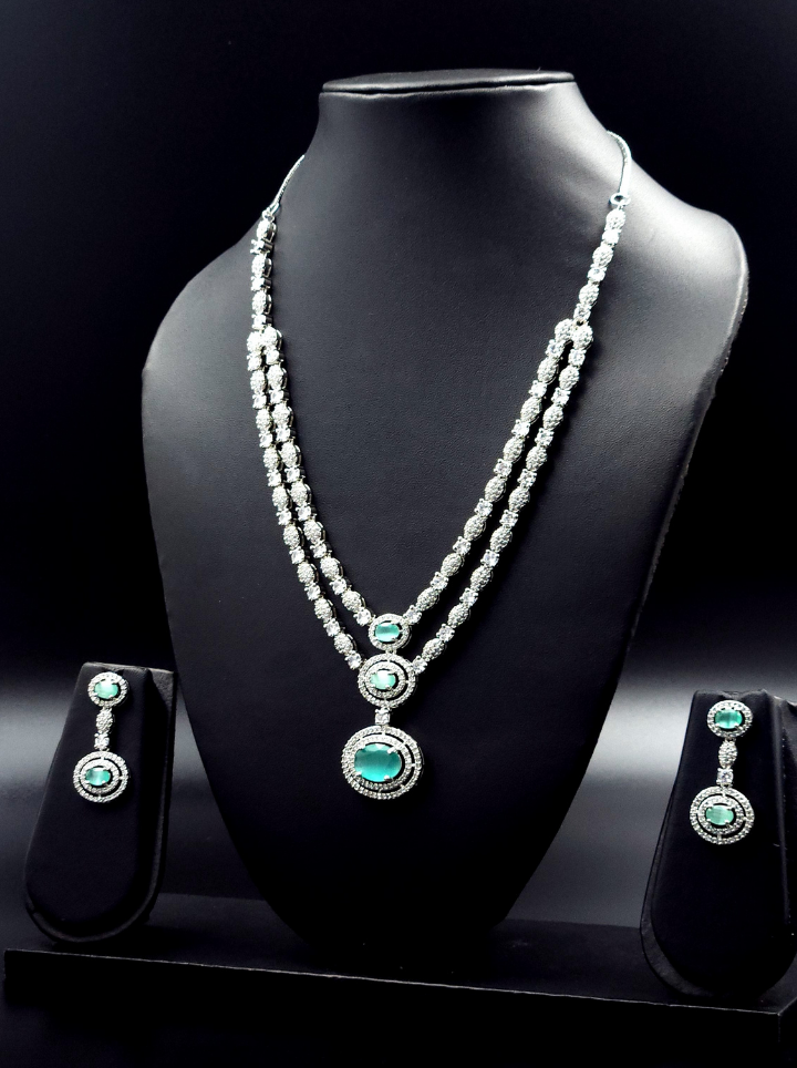 Emerald American Diamond Pendent Set