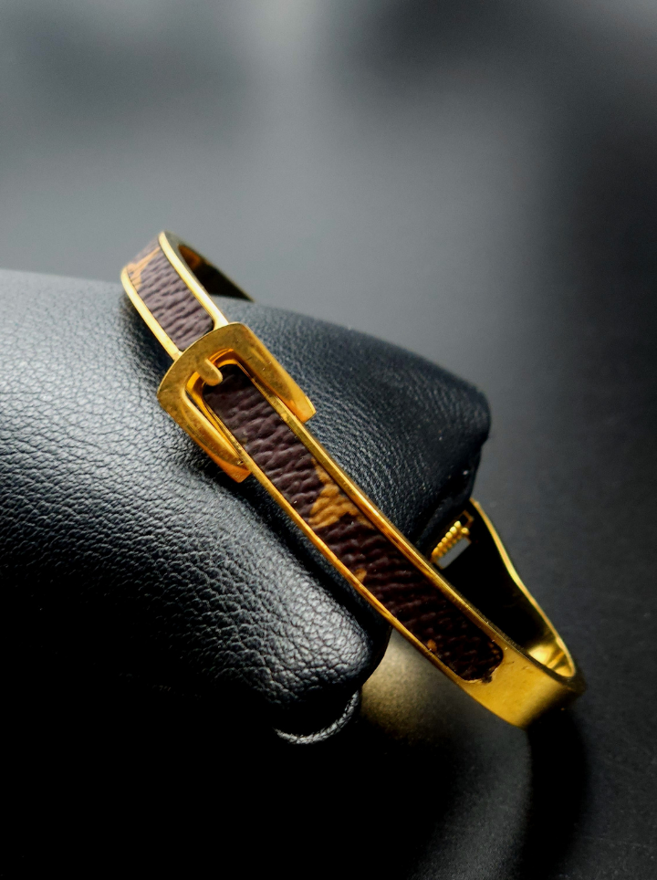 Starlit Spark Bracelet