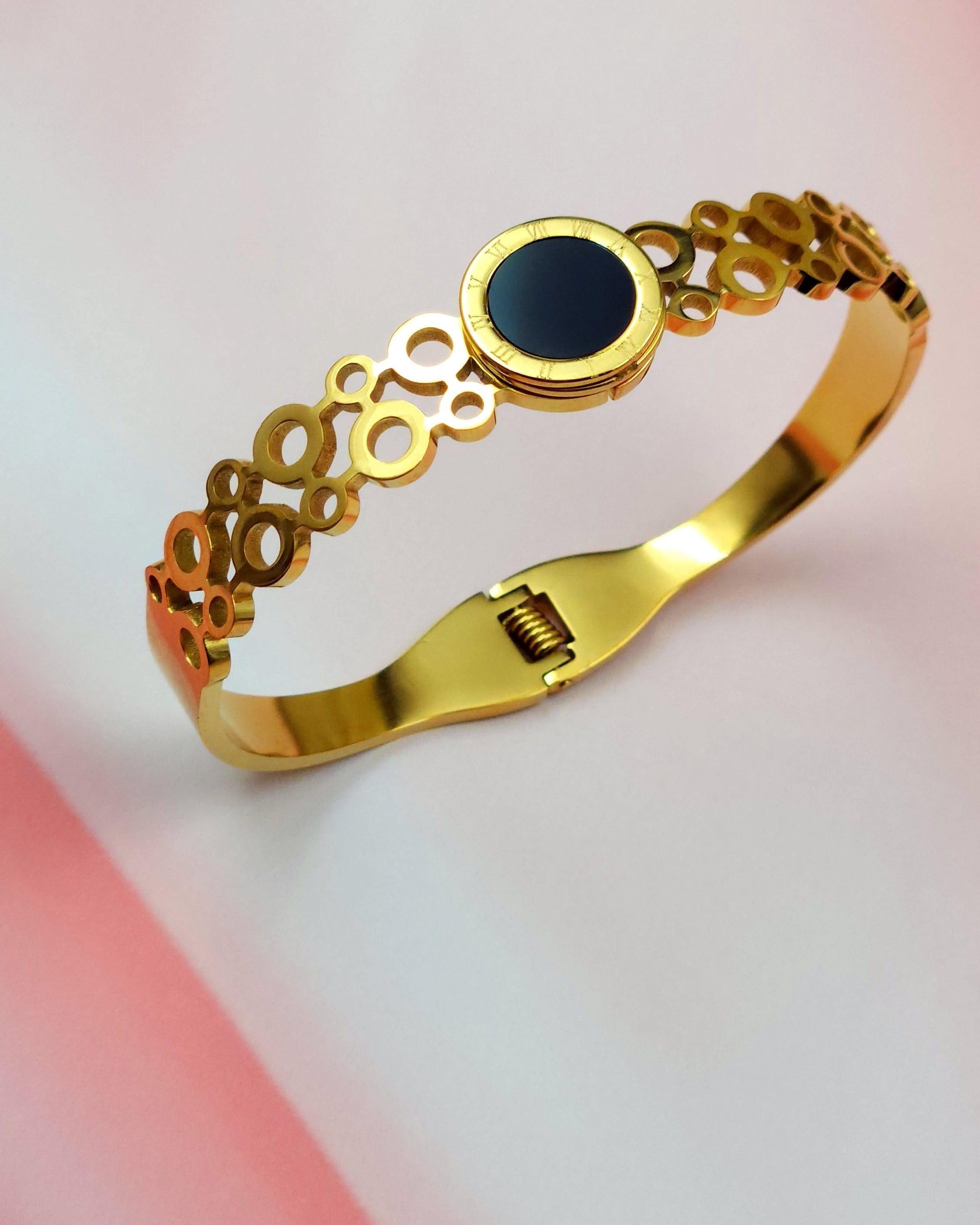 Daily Wear Golden Bracelet