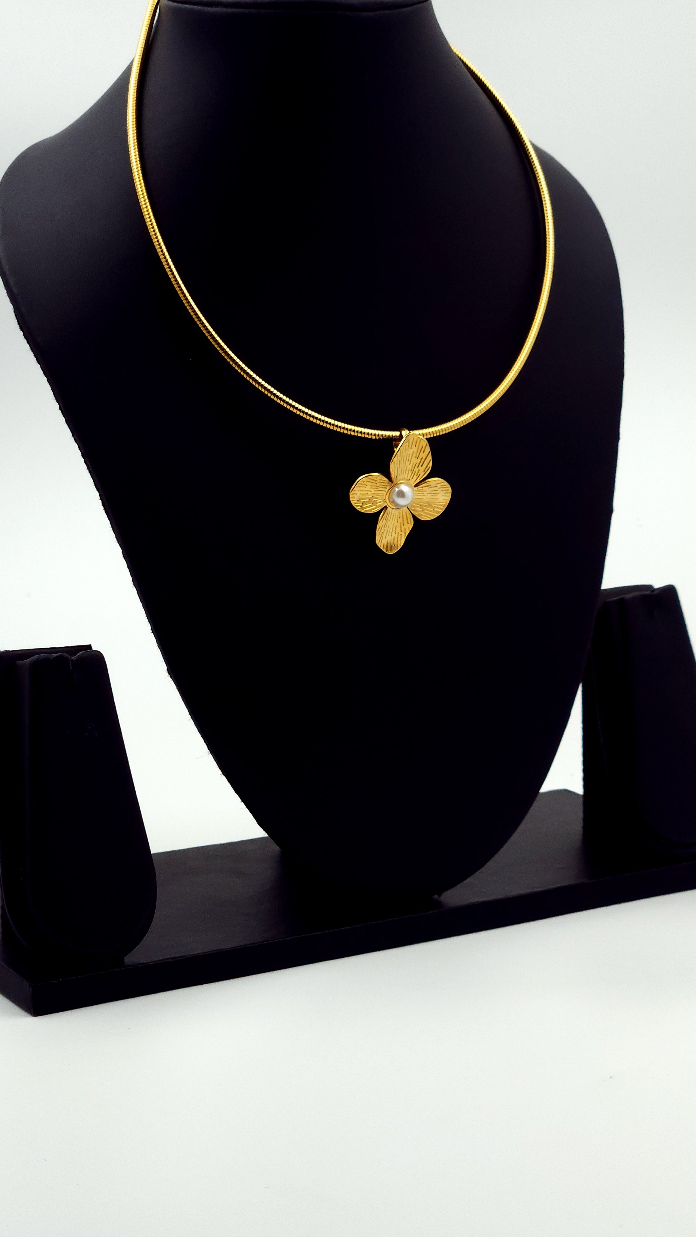Gold Necklace Designs Western Neckpiece Buy 100+ Plain Gold