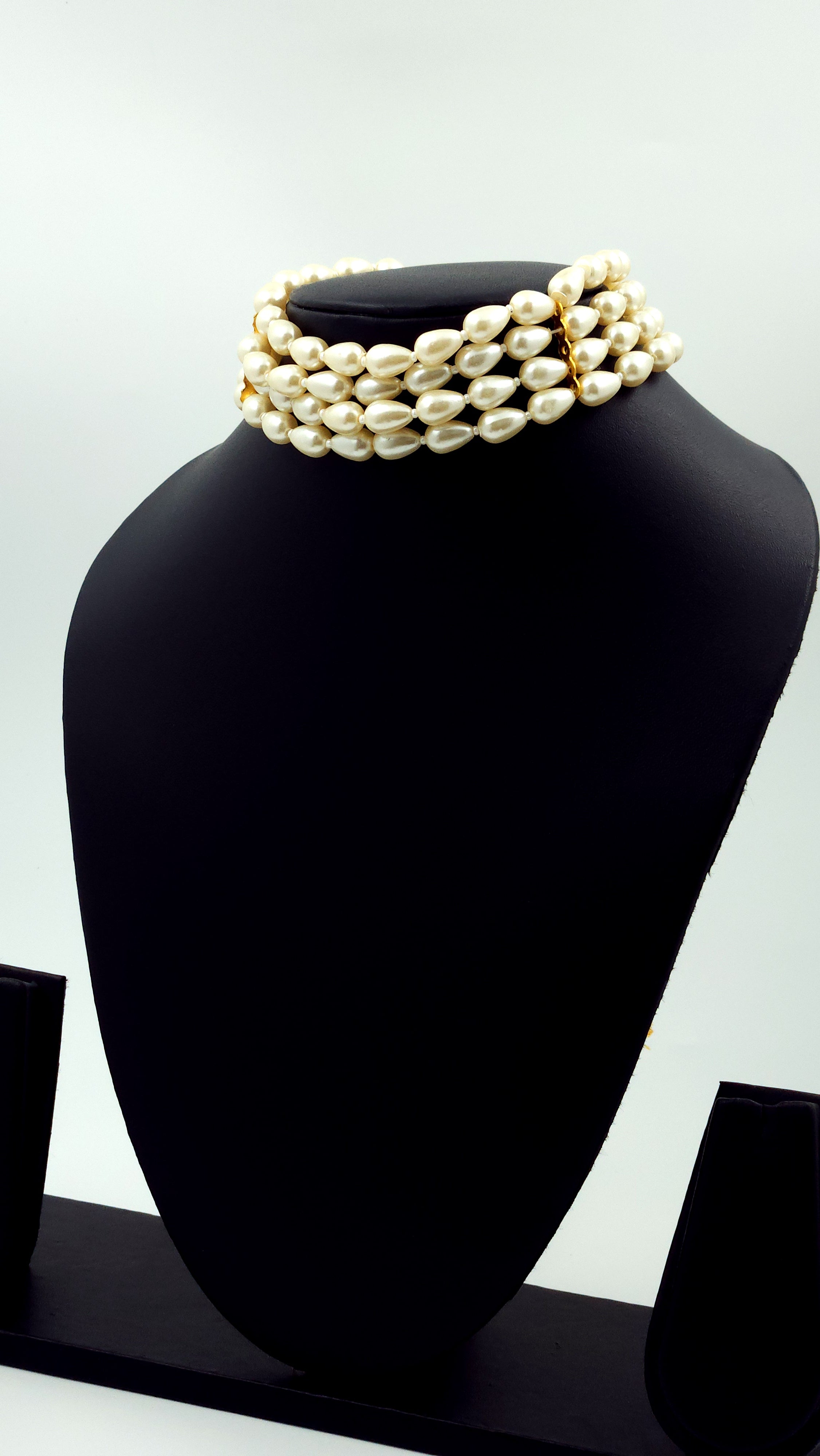 Golden 4 Layer Pearl Choker