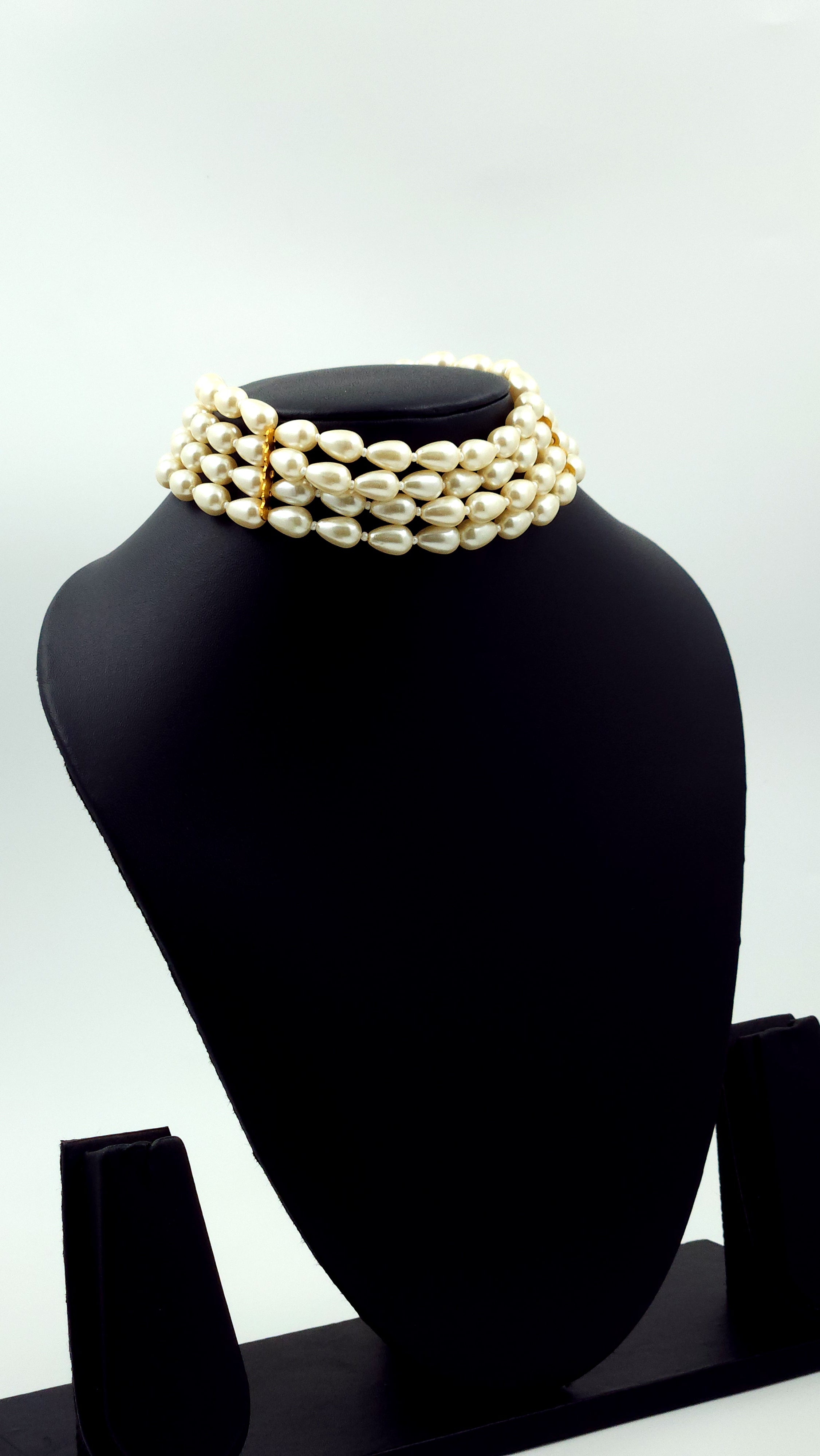 Golden 4 Layer Pearl Choker