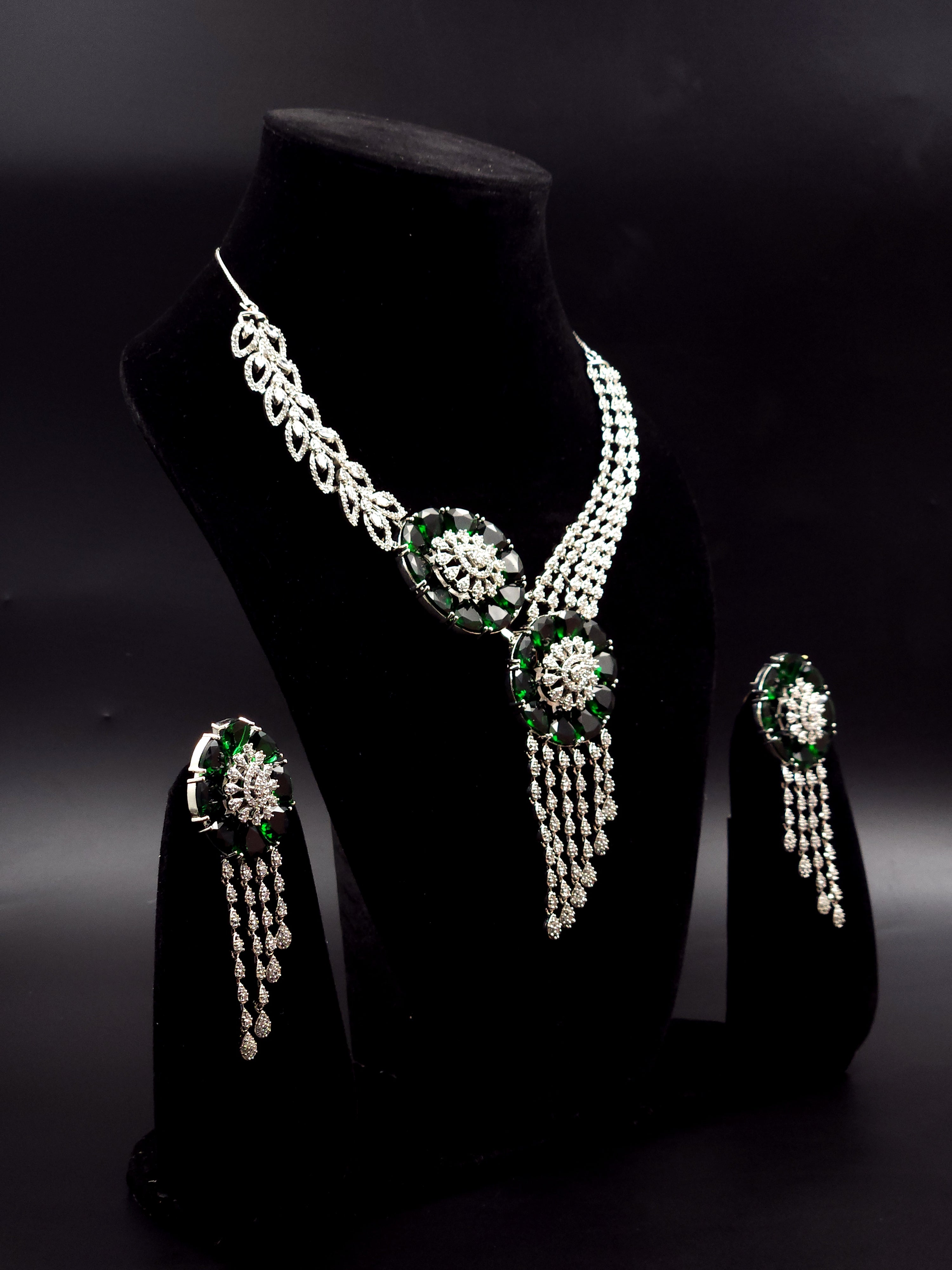 Green-Cut Crystal AD Choker