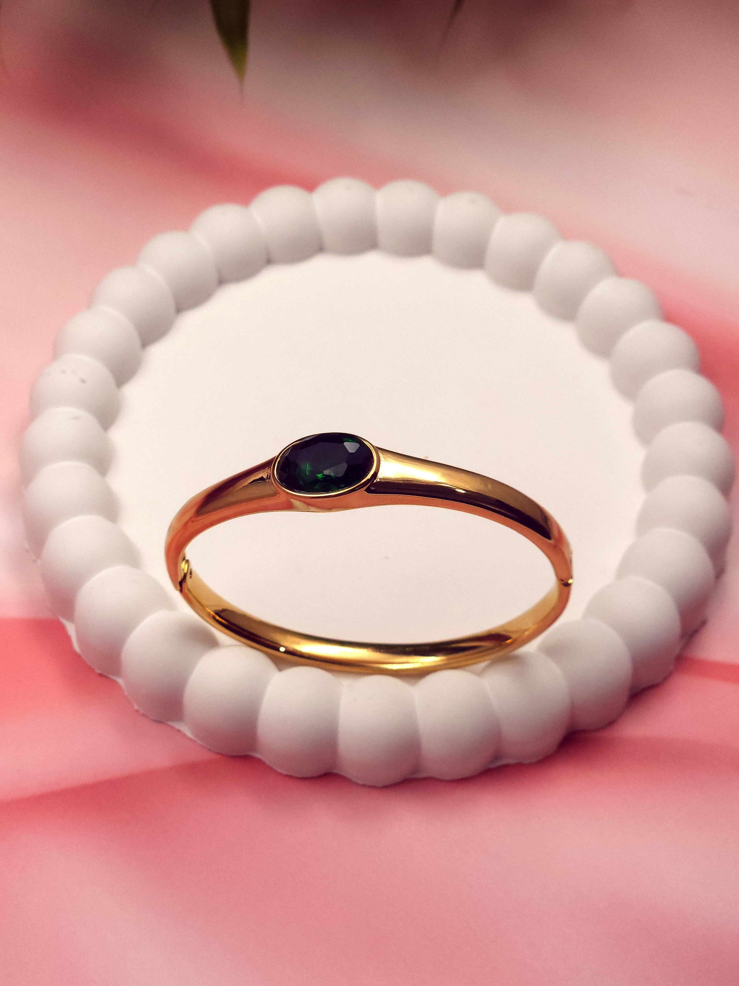 Mystic Hamsa Bracelet - Green Stone