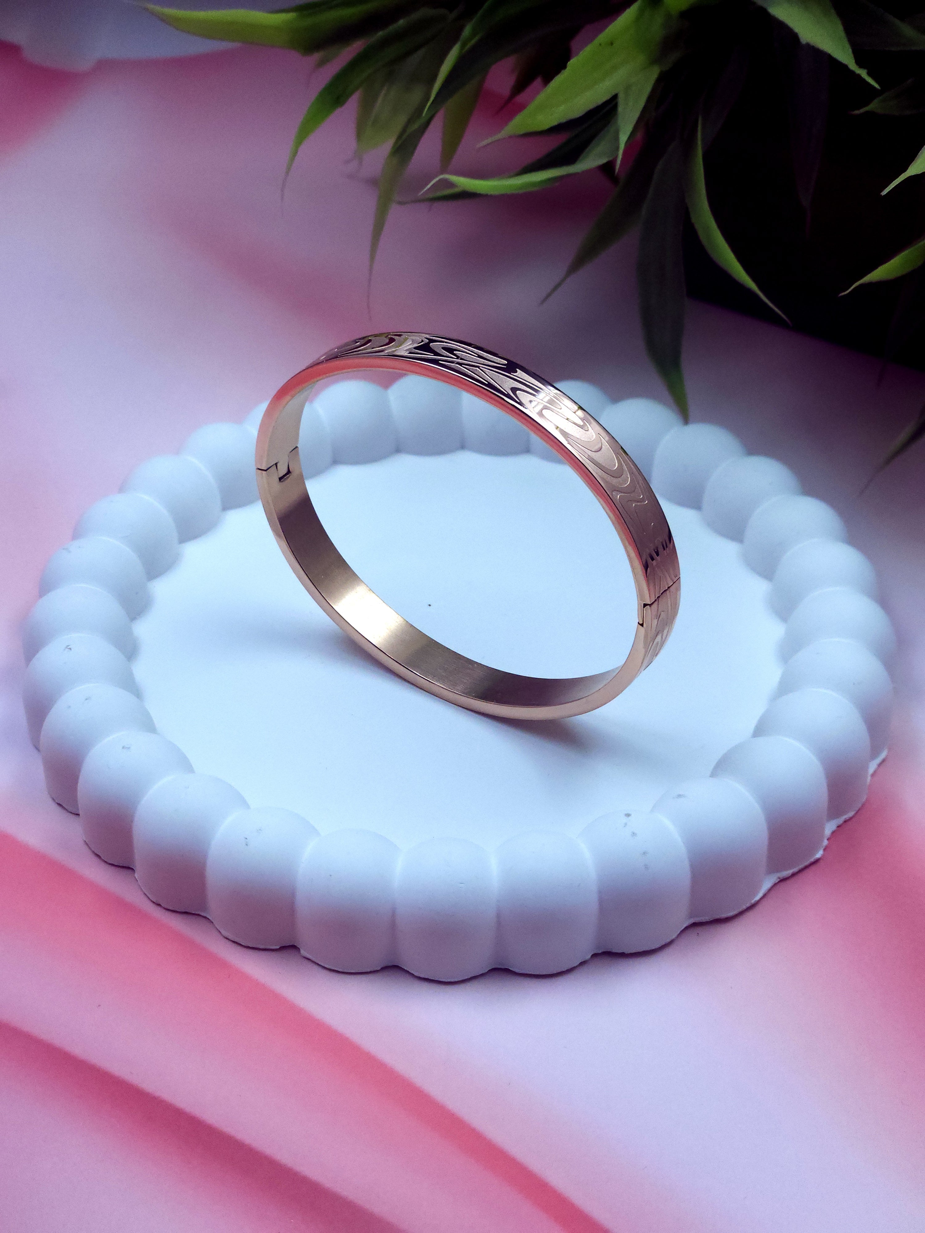 Bangle style Rose Gold Bracelet