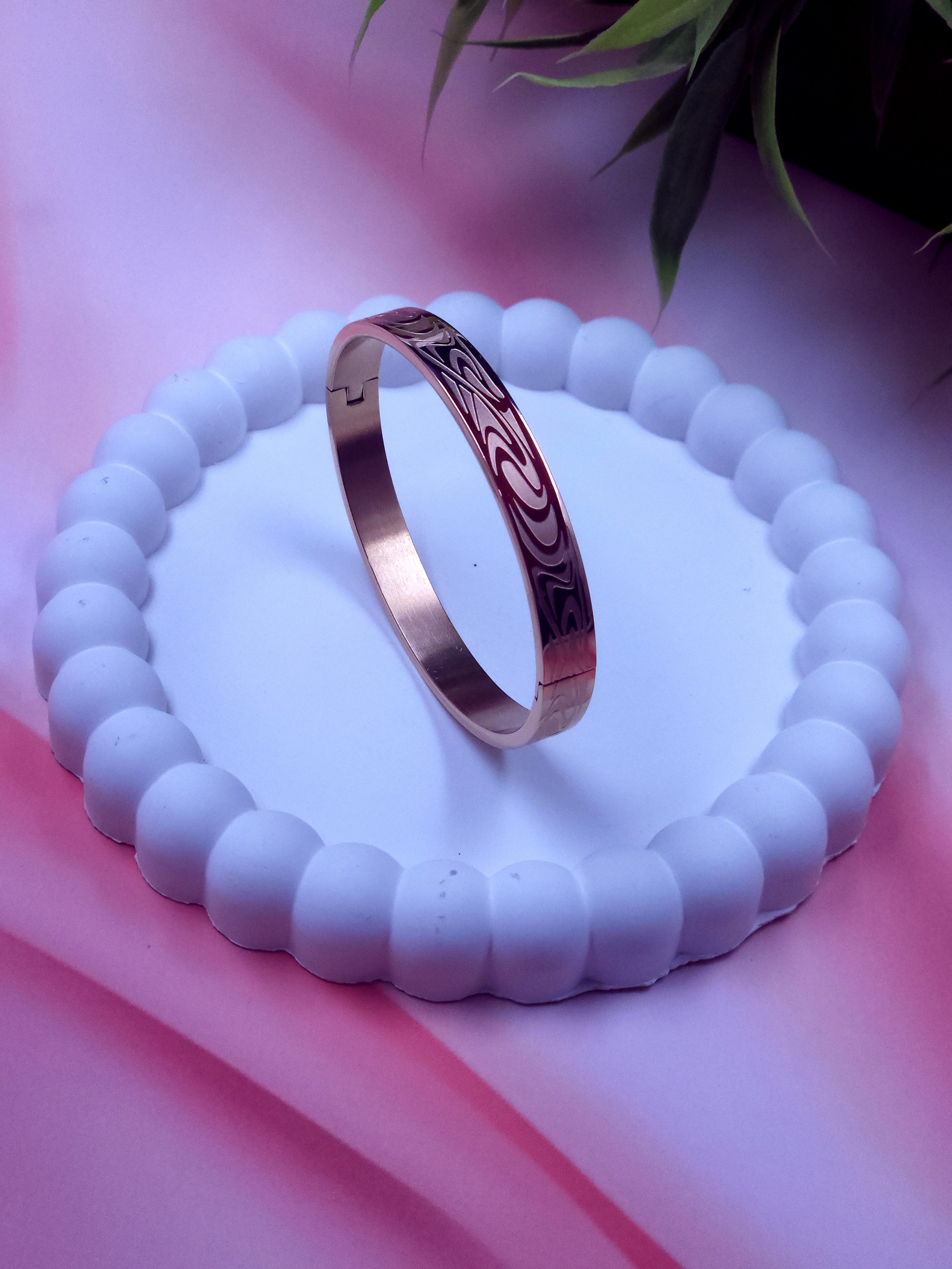 Bangle style Rose Gold Bracelet