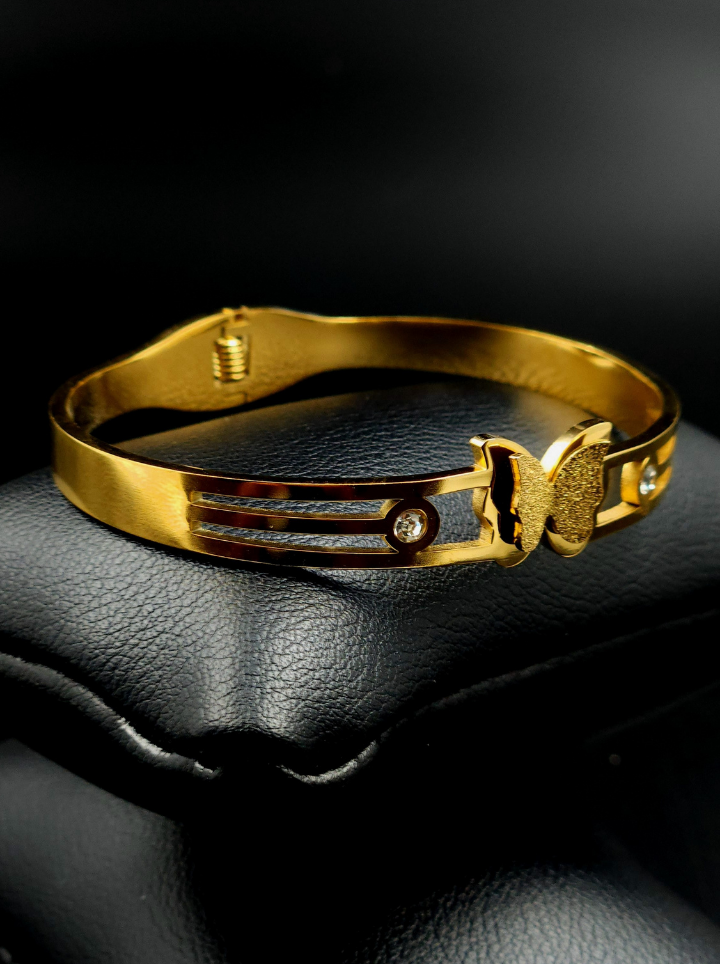 Daily Wear Butterfly Gold Bracelet