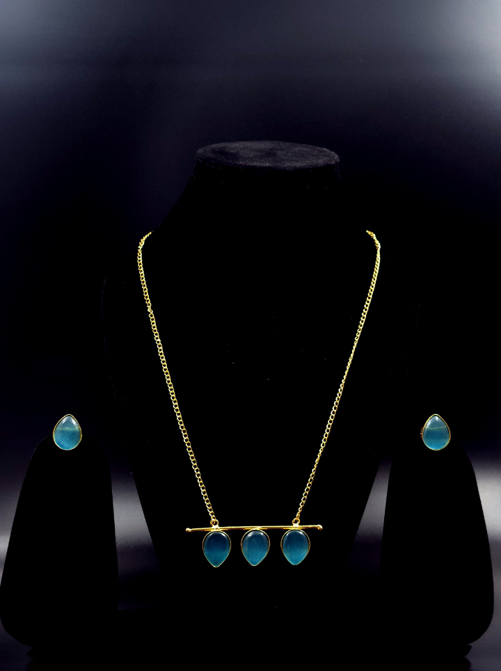 3 Stone Pendant Set with Stud