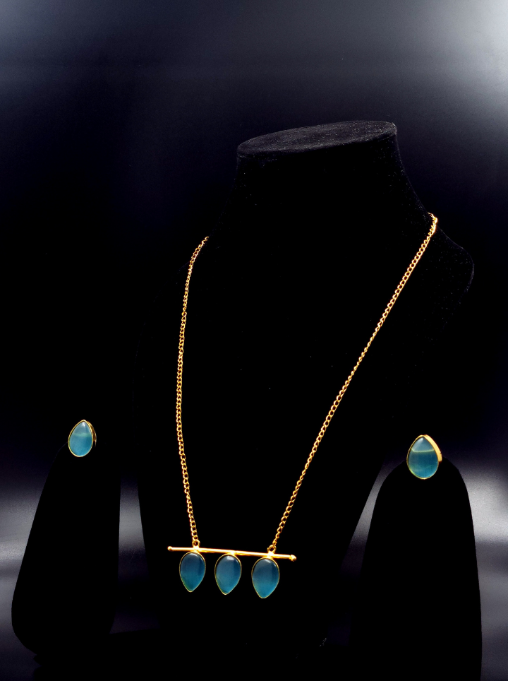 3 Stone Pendant Set with Stud