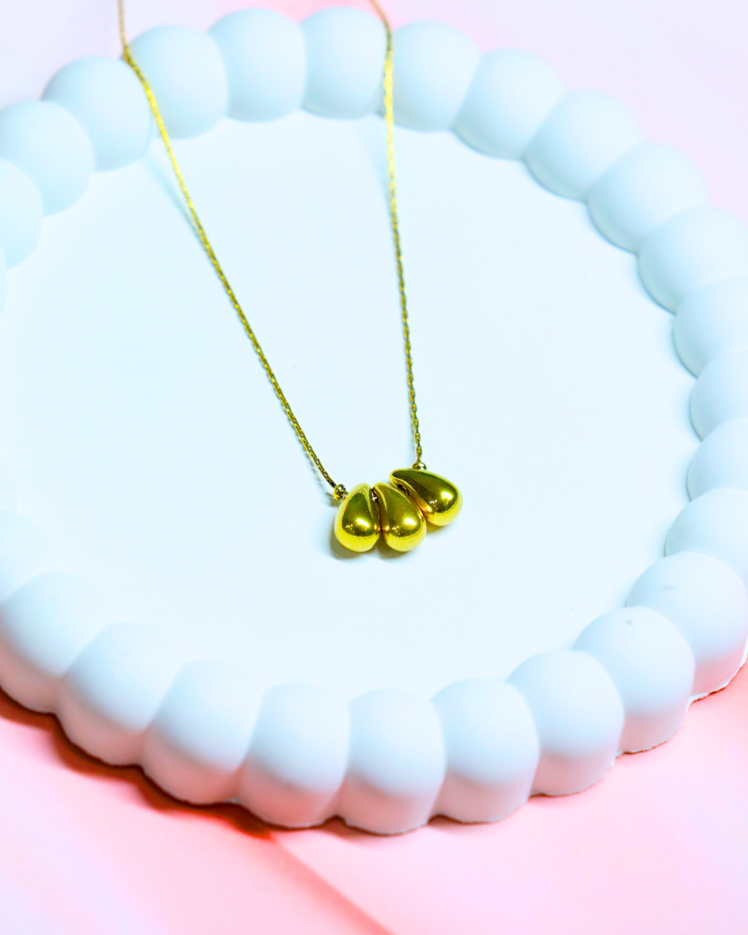 Pretty Petite Shine Chain
