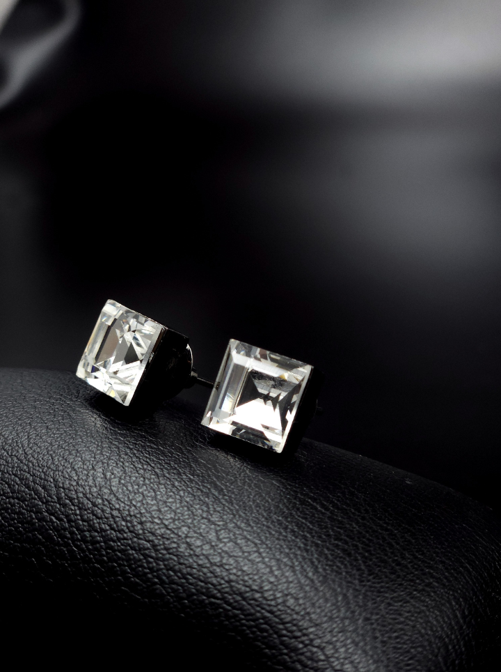 White Stone Stud