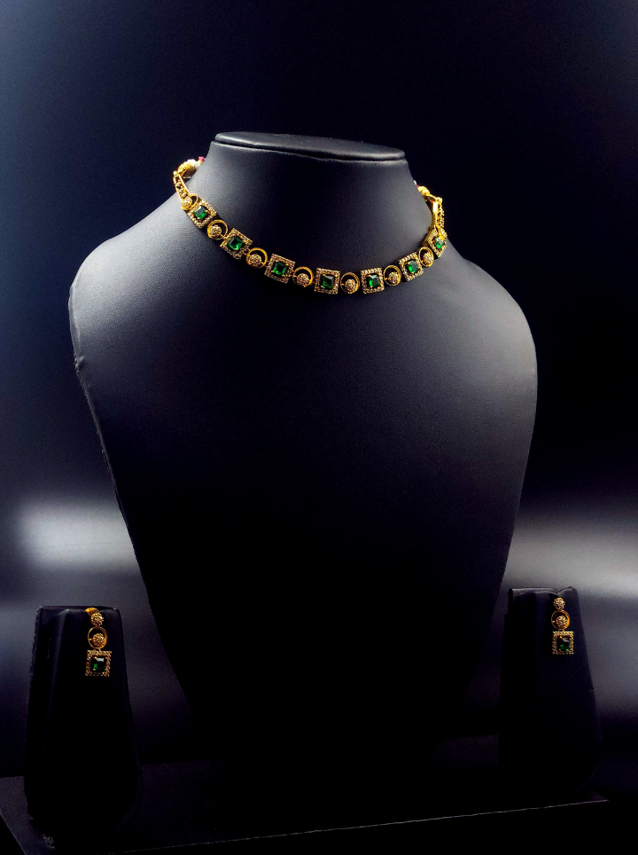AD Green Necklace
