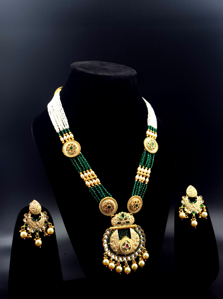Rajputi Bridal Jewelry Set