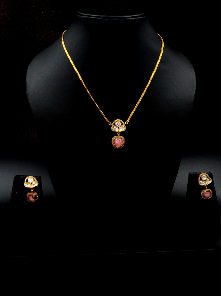 Beautiful Chain Pendent