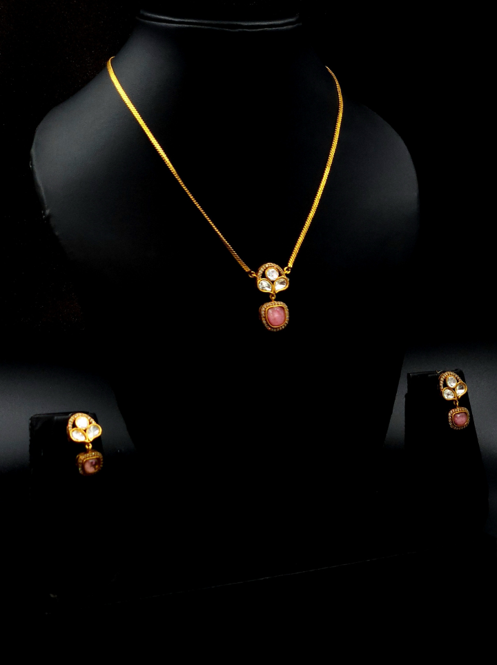 Beautiful Chain Pendent