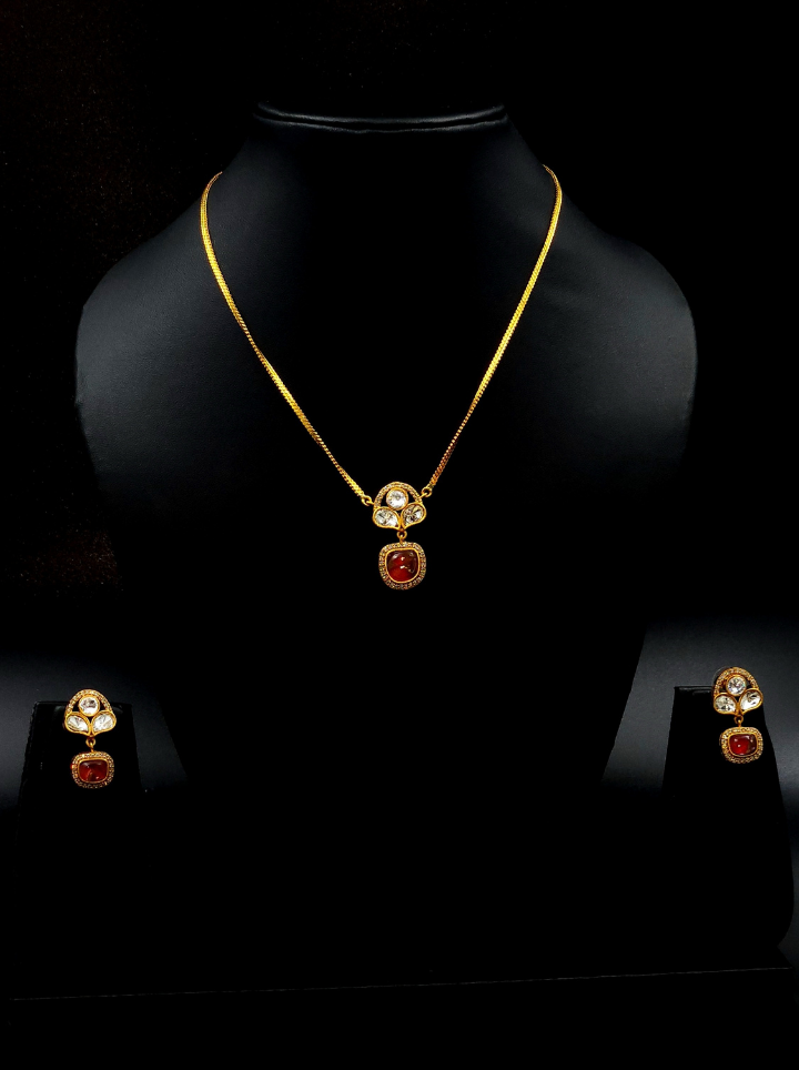Beautiful Chain Pendent