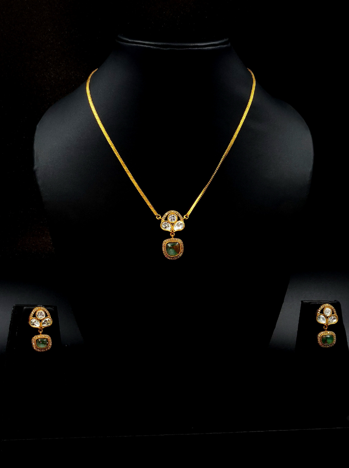 Beautiful Chain Pendent