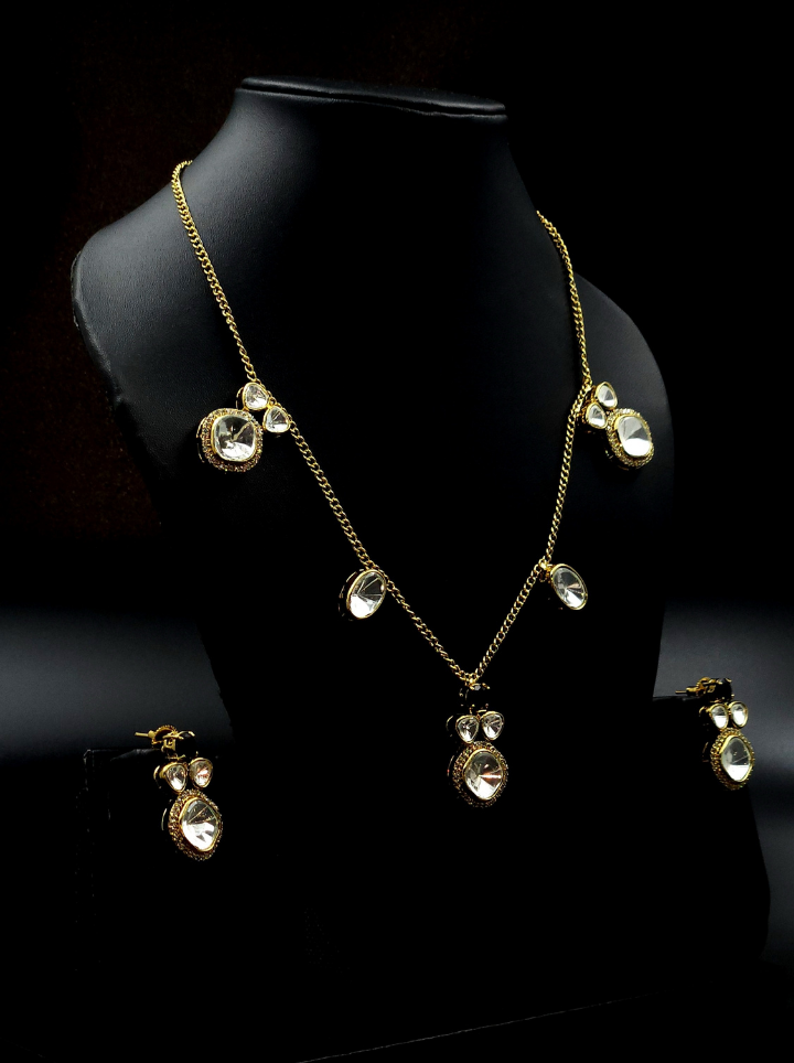 Premium Moissanite Pendant Short Neckpiece